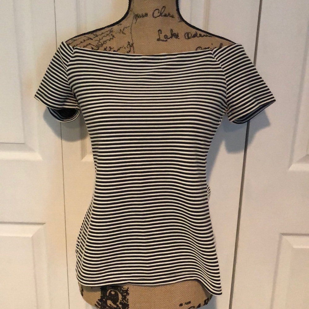 Off the shoulder black/white ribbed striped top